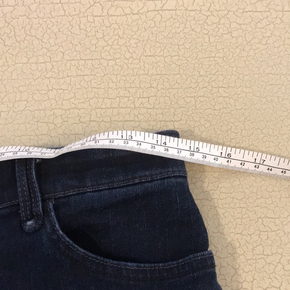 Gloria Vanderbilt Jean Capri Size 6 - Picture 5 of 7